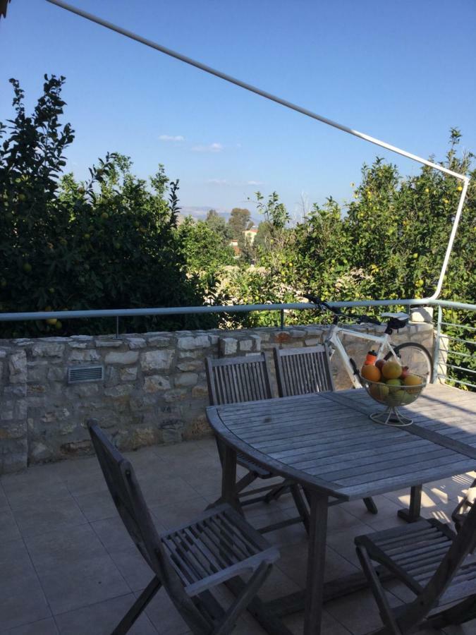 Seafront Apartment Ιι In Kiveri, Near Nafplion. Exterior foto