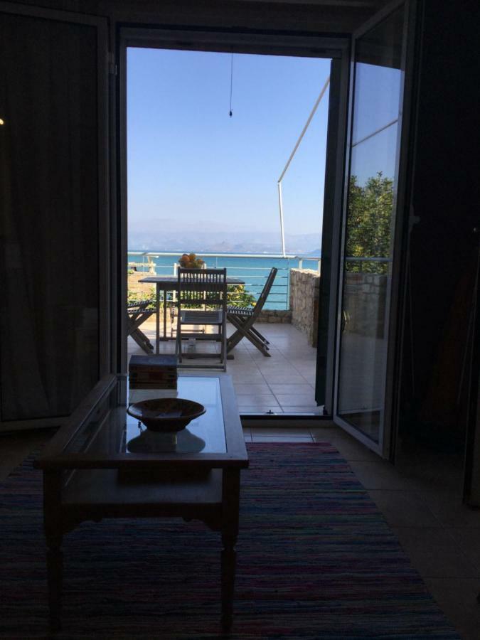 Seafront Apartment Ιι In Kiveri, Near Nafplion. Exterior foto